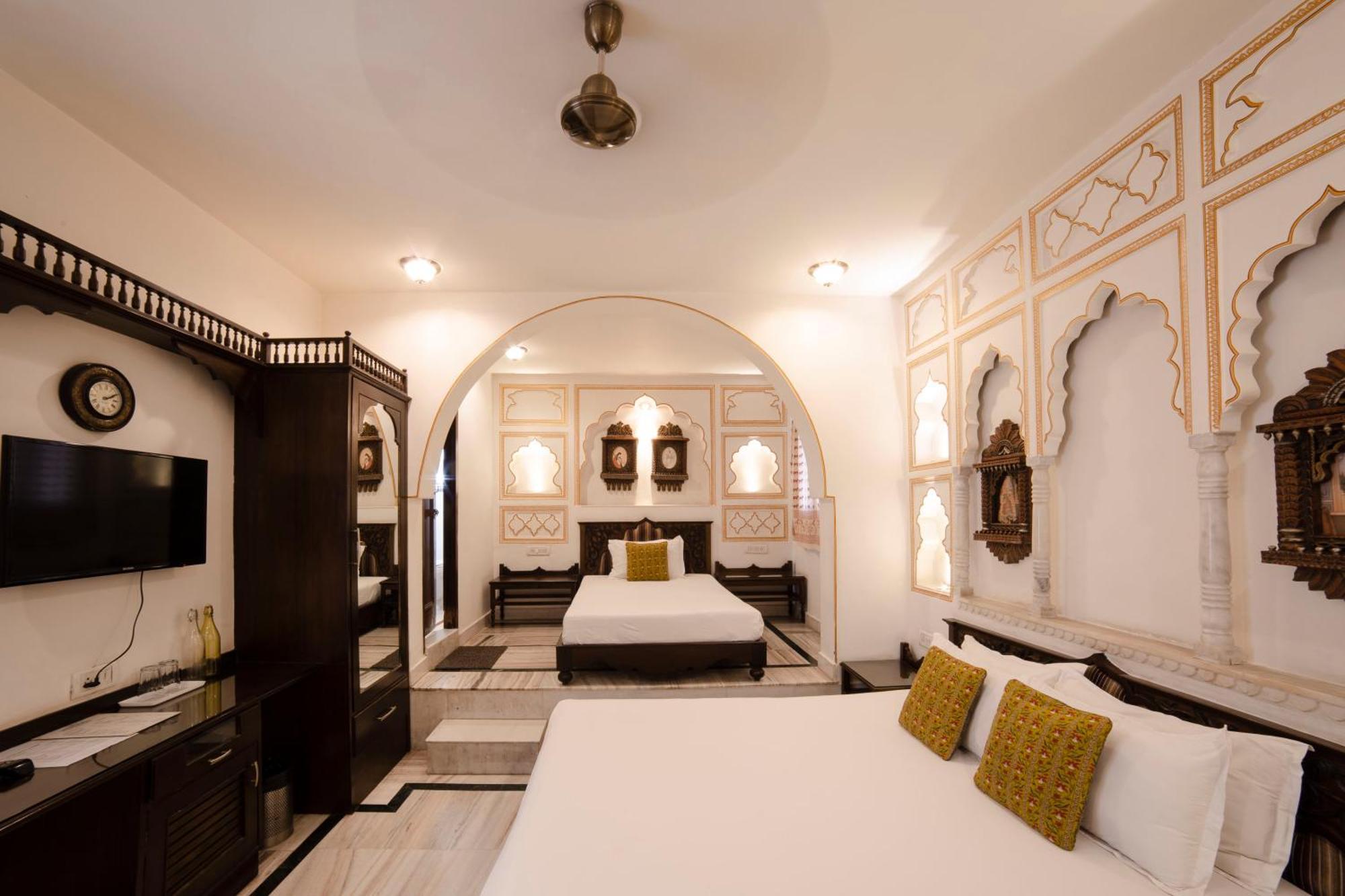 Hotel Pearl Palace Джайпур Екстер'єр фото